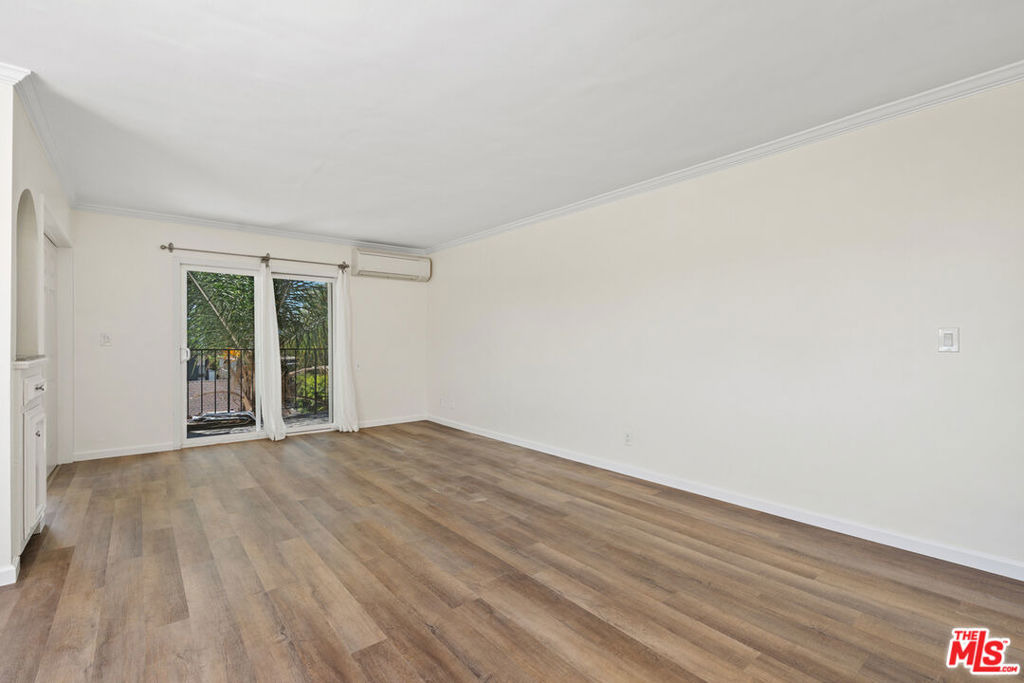 Flores St, West Hollywood, CA 90048 #1