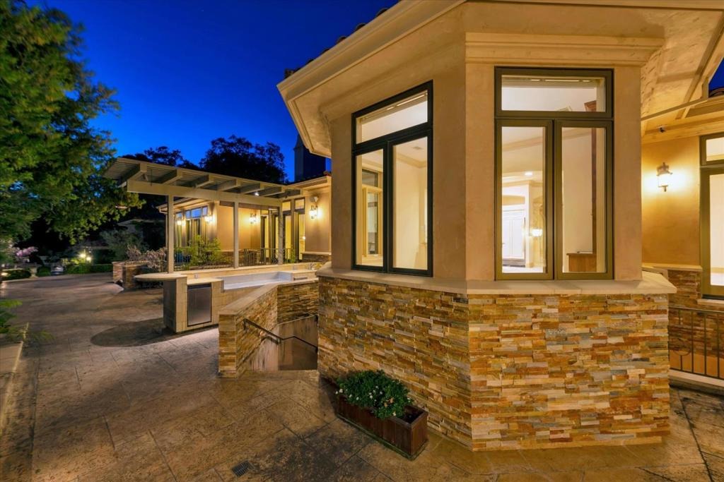 Natoma Rd, Los Altos Hills, CA 94022 #1