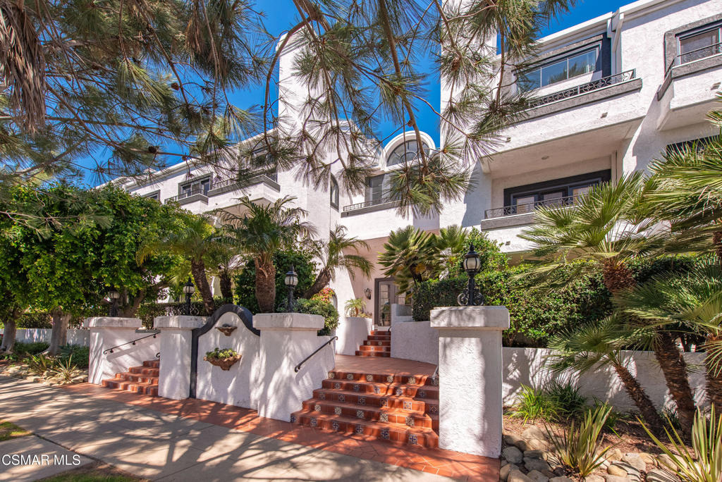 9th St, Santa Monica, CA 90403