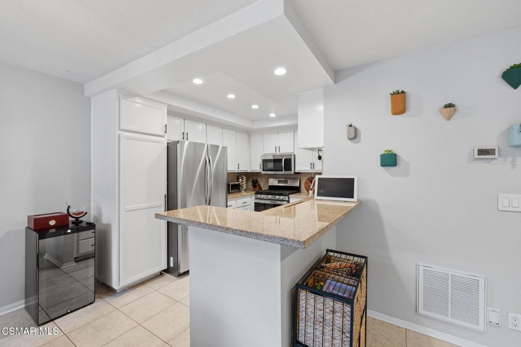 Hill Ranch Dr, Thousand Oaks, CA 91362