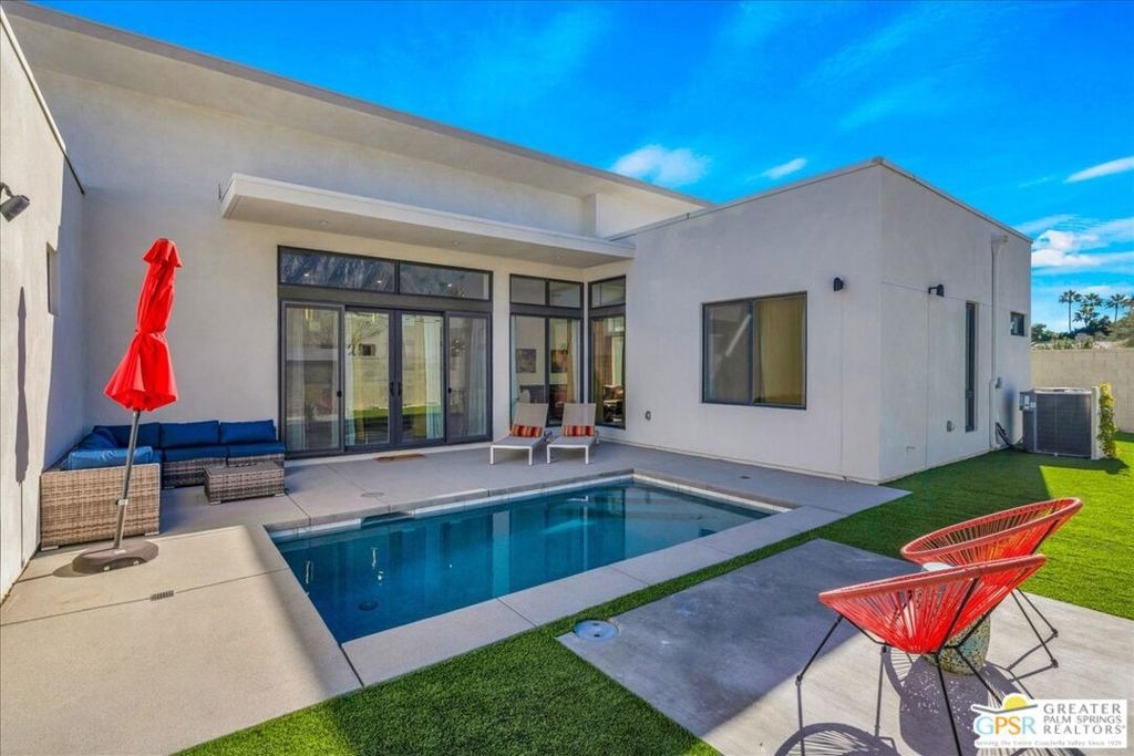 Fountain Dr, Palm Springs, CA 92262 #1