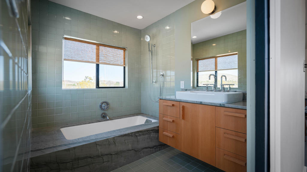 Darlinda Dr, Yucca Valley, CA 92284 #1