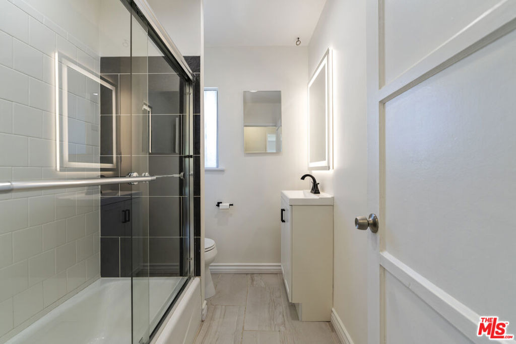 Clemson St, Los Angeles, CA 90016 #1