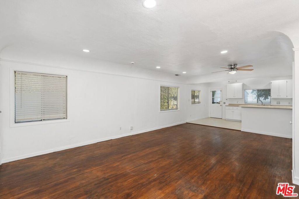 LA Jolla Ave, West Hollywood, CA 90046