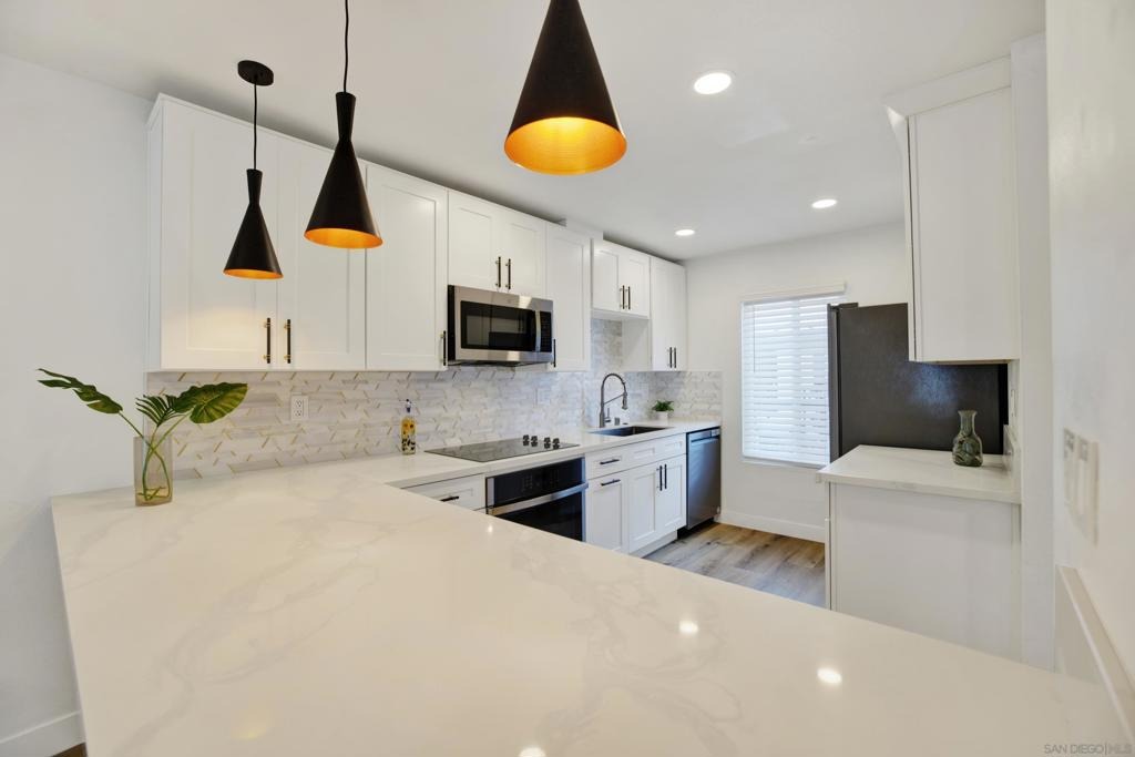 Mount Alifan Pl, San Diego, CA 92111