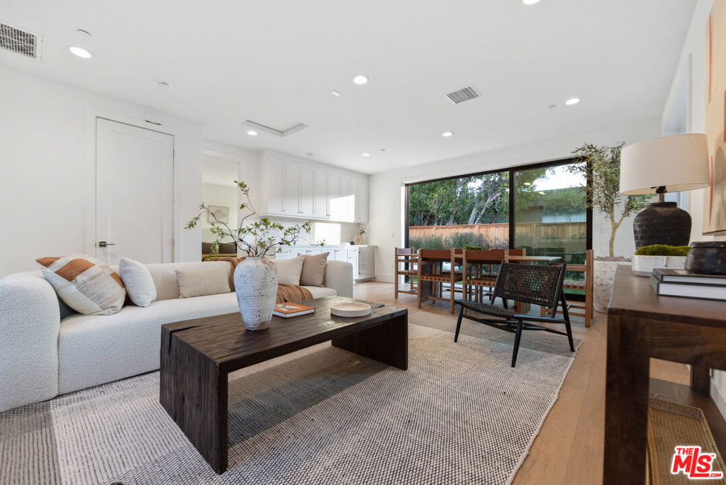 Wilkinson Ave, Studio City, CA 91604 #1