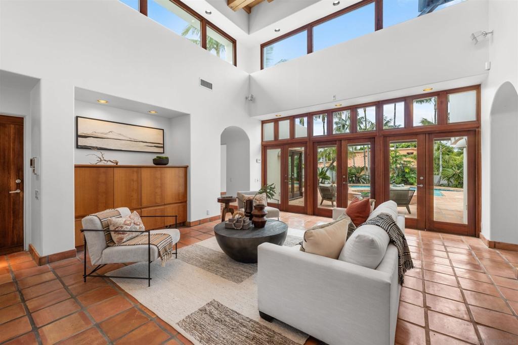 Camino Del Collado , LA Jolla, CA 92037 #1