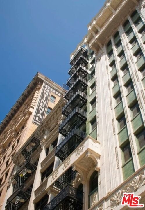 Spring St, Los Angeles, CA 90013 #1