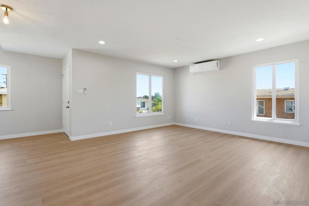 Calle Pavana , San Diego, CA 92139 #1