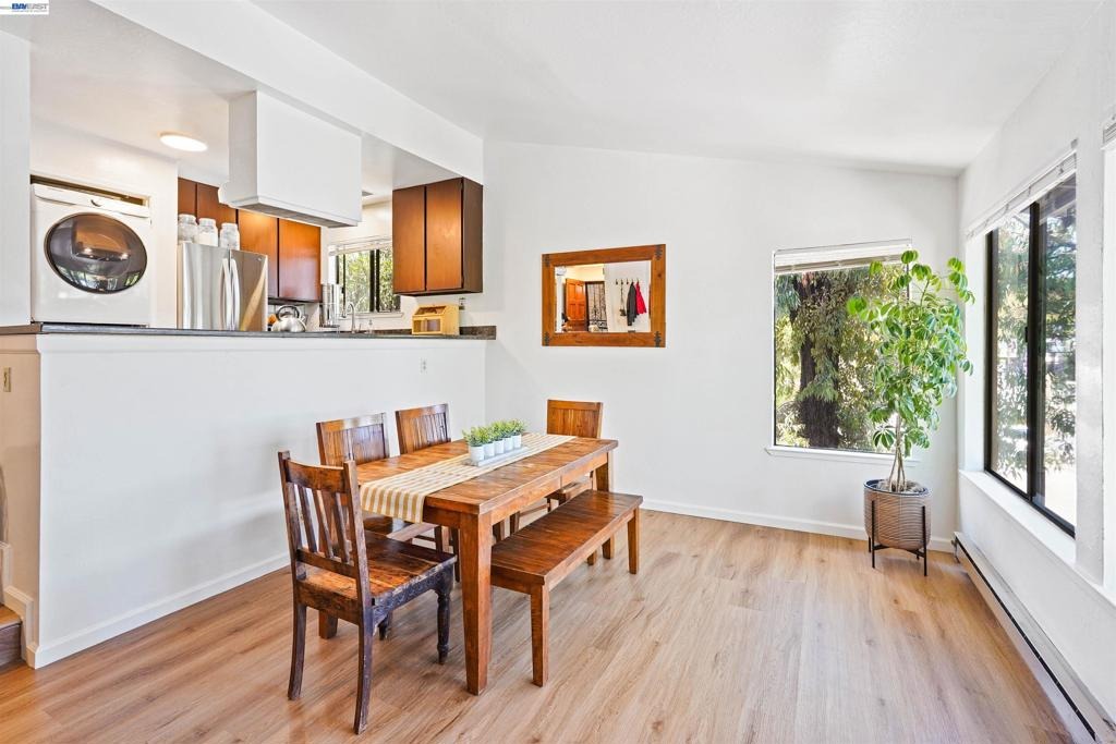 35th Ave, Oakland, CA 94619