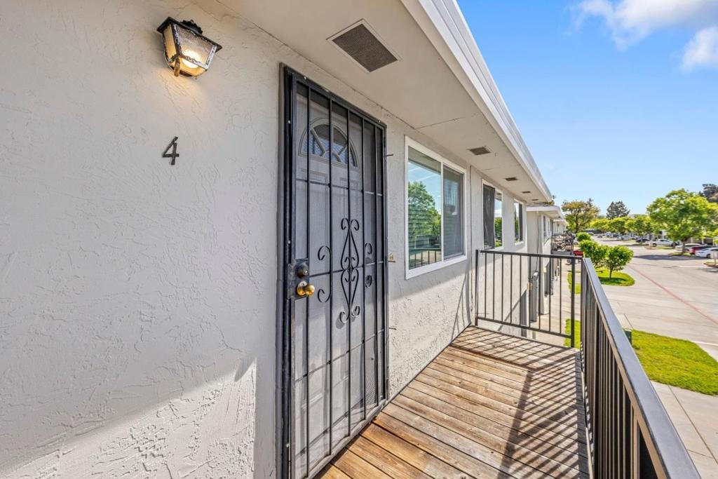 Spinnaker Dr, San Jose, CA 95123
