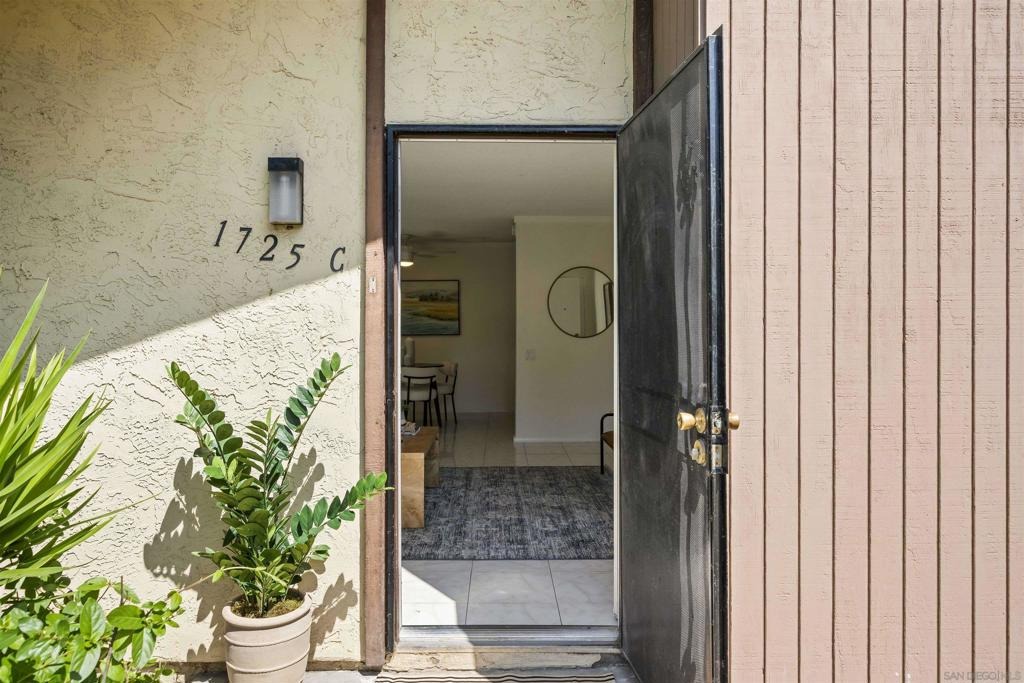 Regency Way, Chula Vista, CA 91911