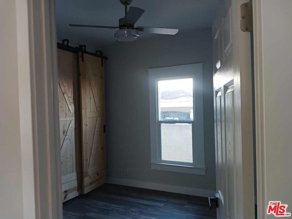 Washburn Ave, Corona, CA 92882