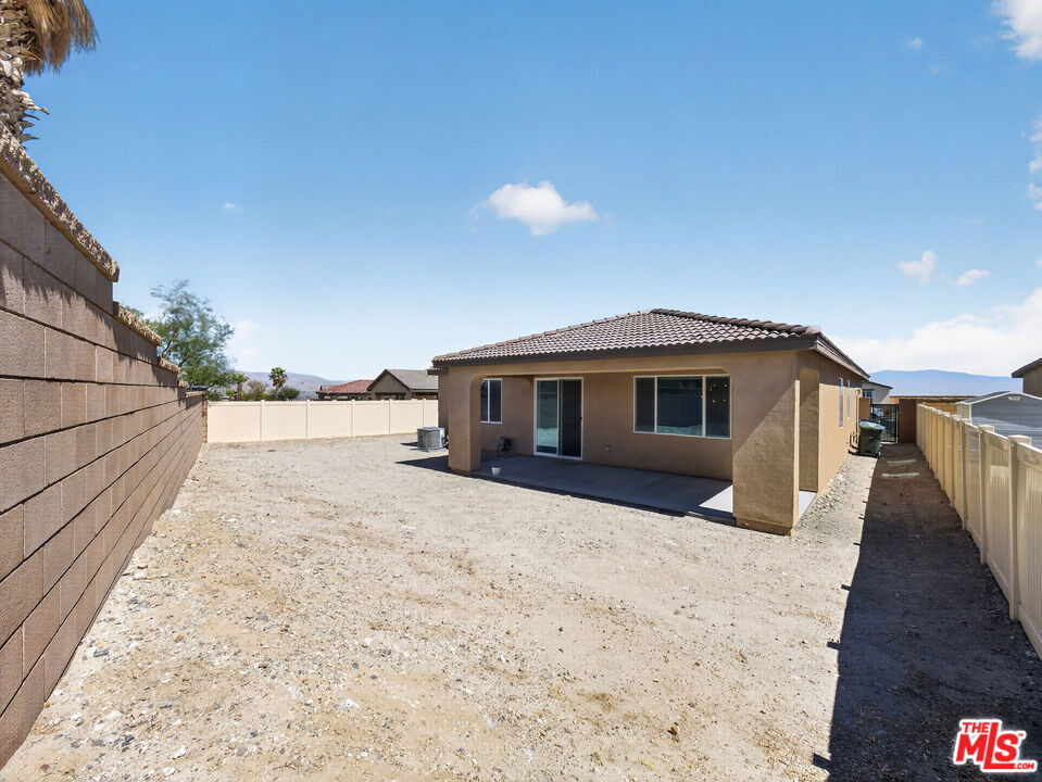 Crescent St, Desert Hot Springs, CA 92240