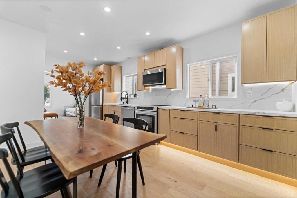 Hannah St, San Jose, CA 95126