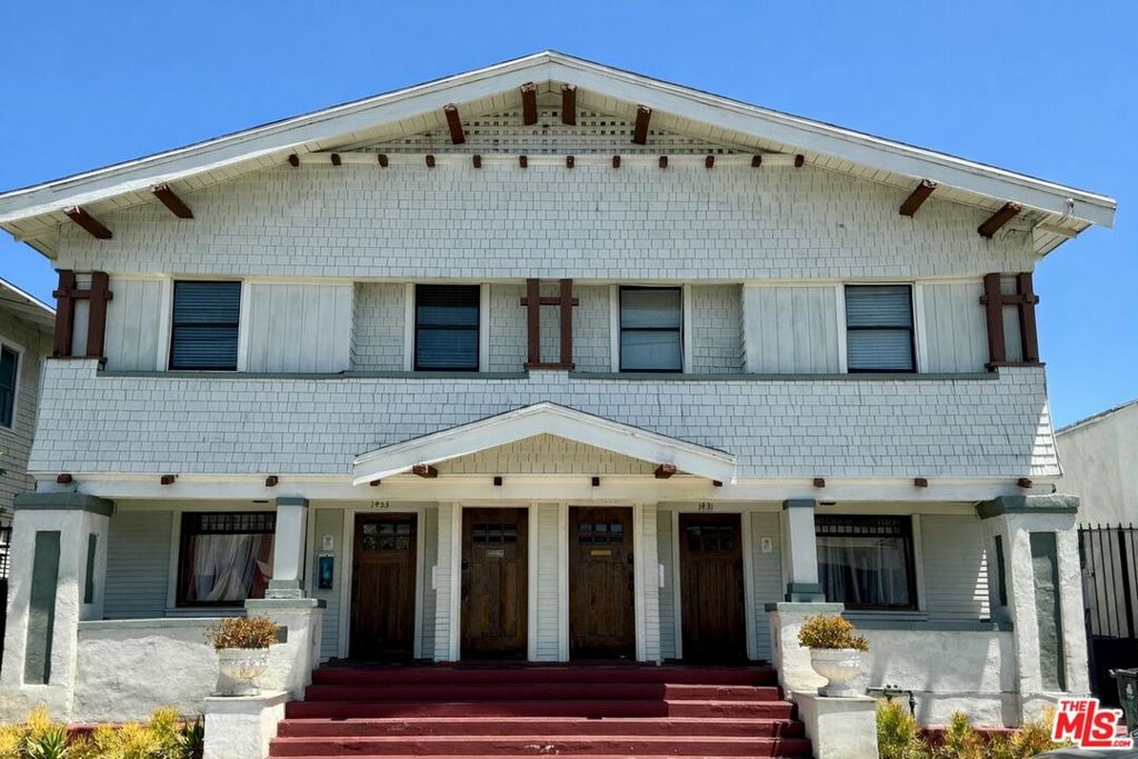 24th St, Los Angeles, CA 90007