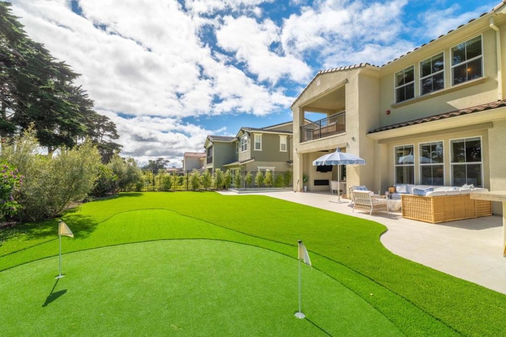 Links Dr, Seaside, CA 93955