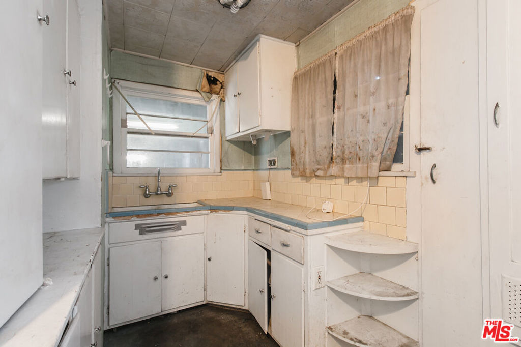 Regent St, Huntington Park, CA 90255 #1
