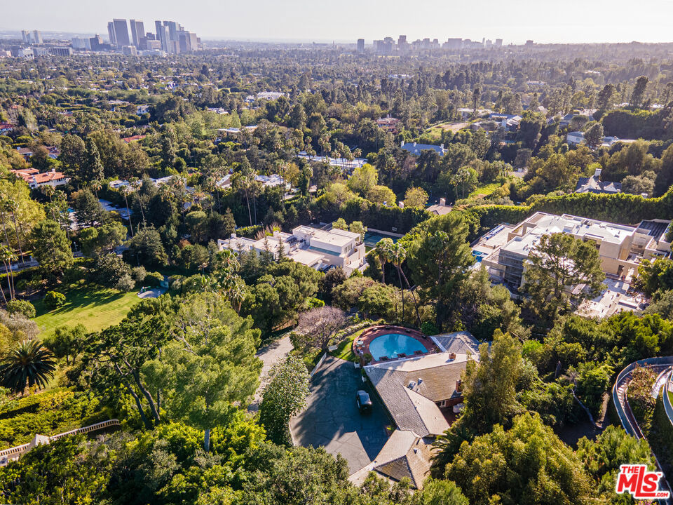 Calle Vista Dr, Beverly Hills, CA 90210 #1