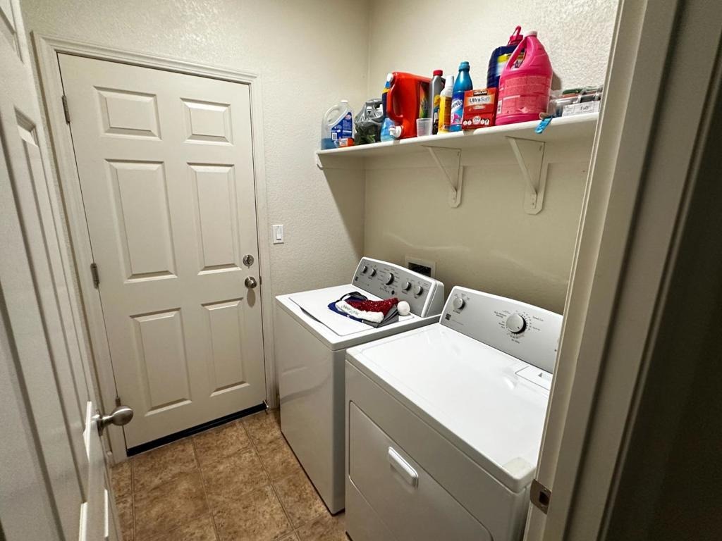 San Pedro St, Los Banos, CA 93635