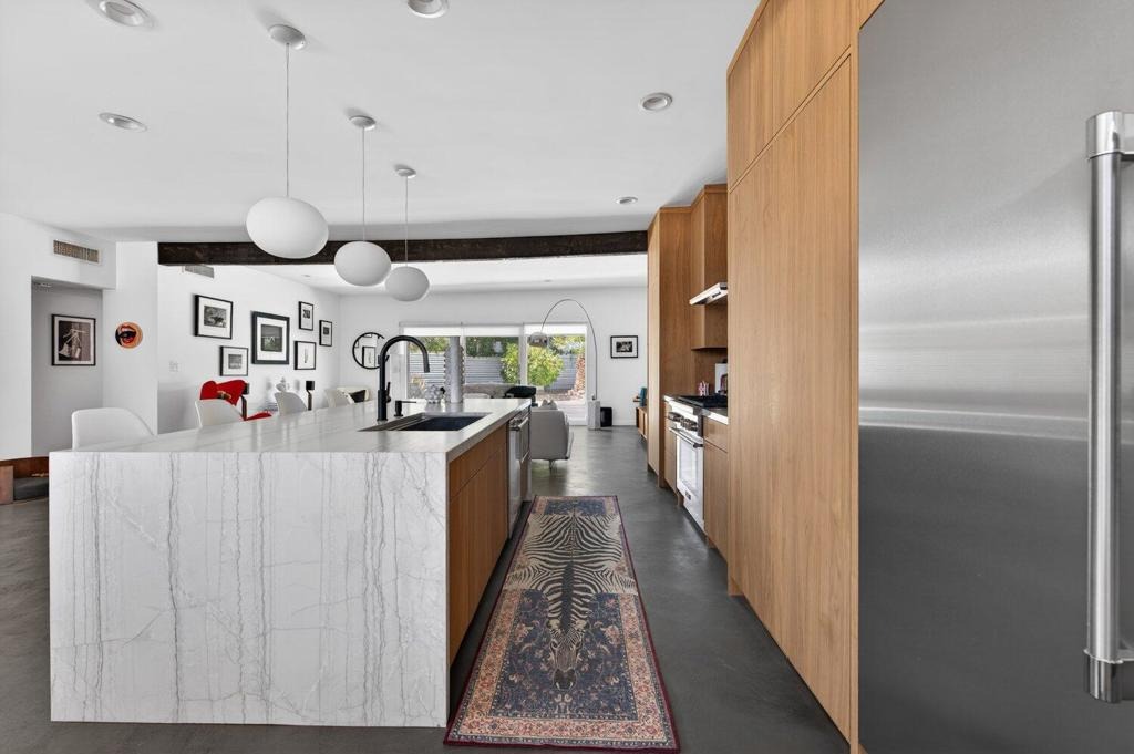 Camino Rojos , Palm Springs, CA 92262