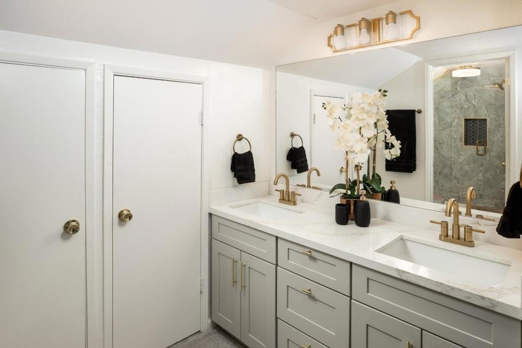 Bluegrass Ln, San Jose, CA 95118