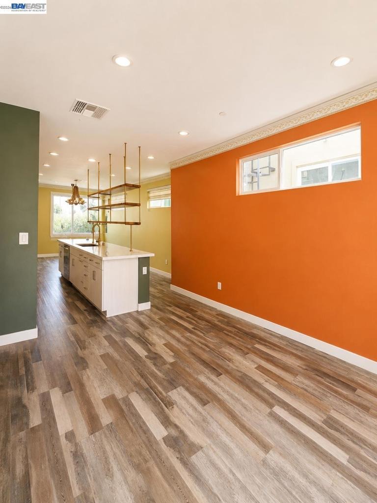 24th St, Oakland, CA 94607 #1