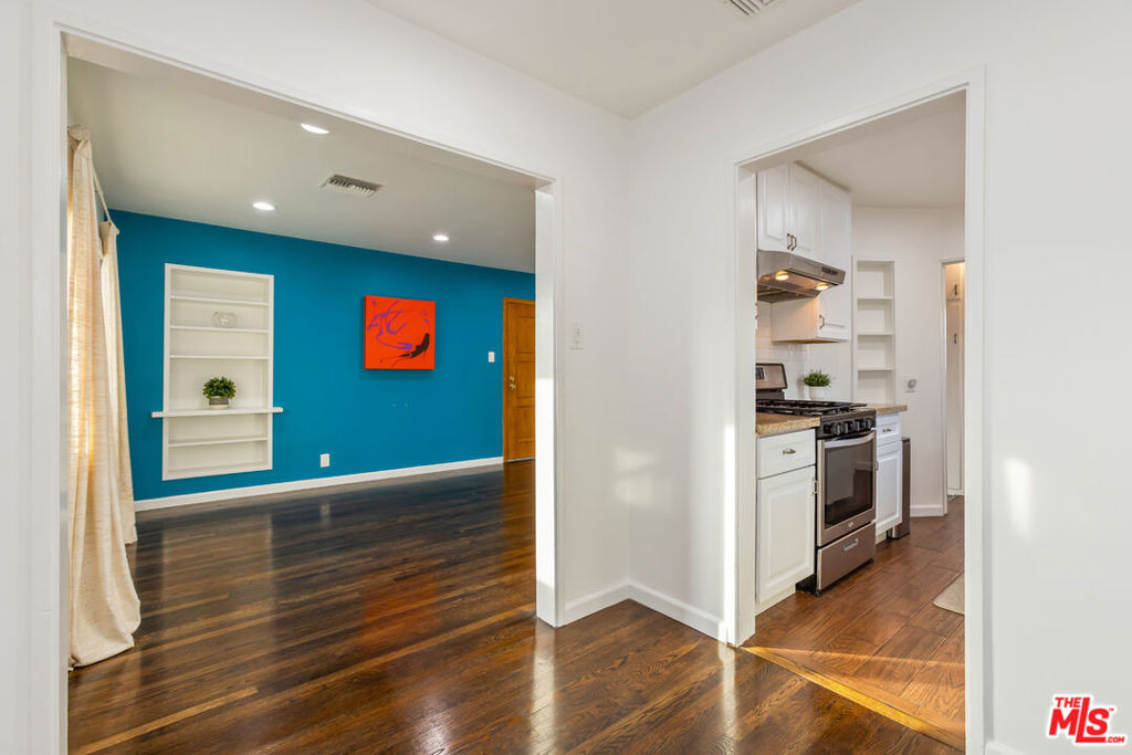 Nutwood St, Inglewood, CA 90301 #1