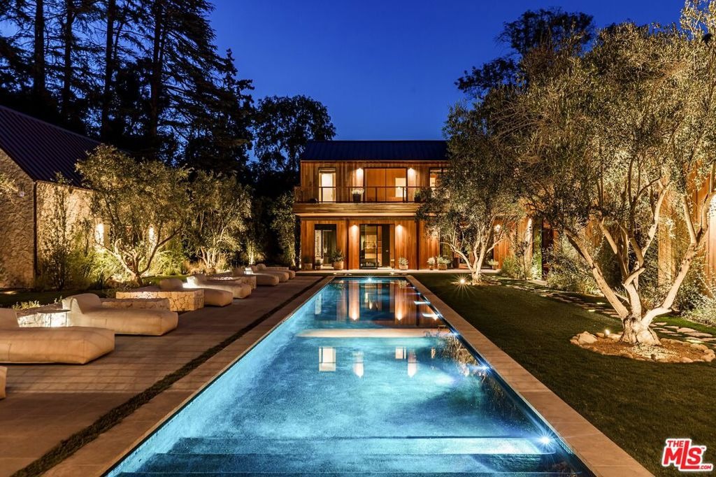 Fryman Rd, Studio City, CA 91604