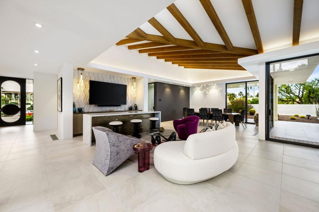 Della Robia Ln, Palm Desert, CA 92260