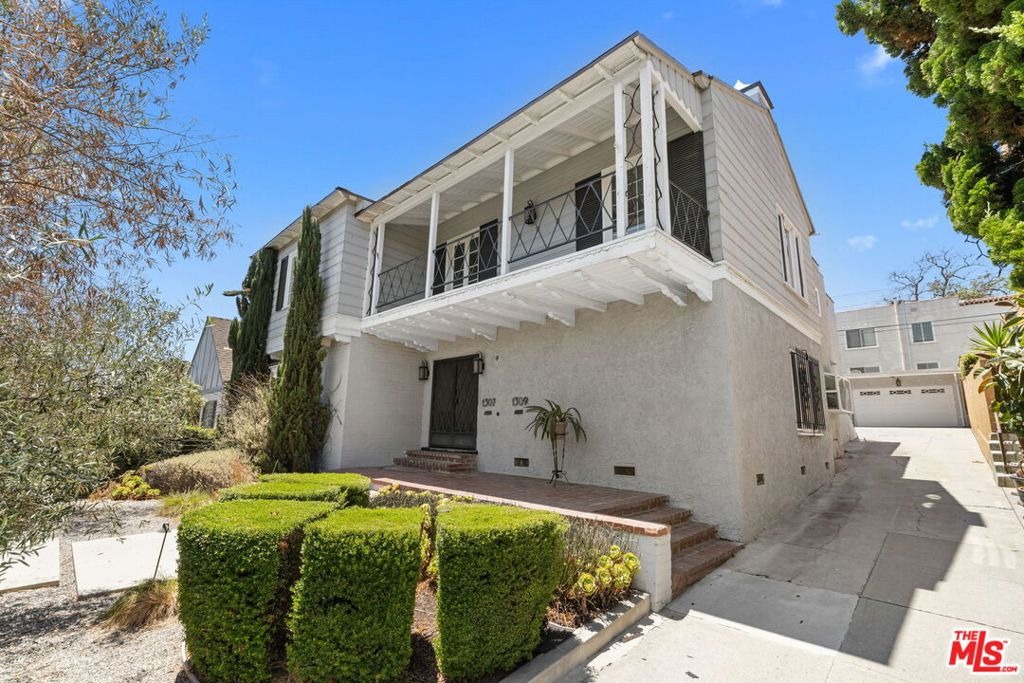 Rimpau Blvd, Los Angeles, CA 90019