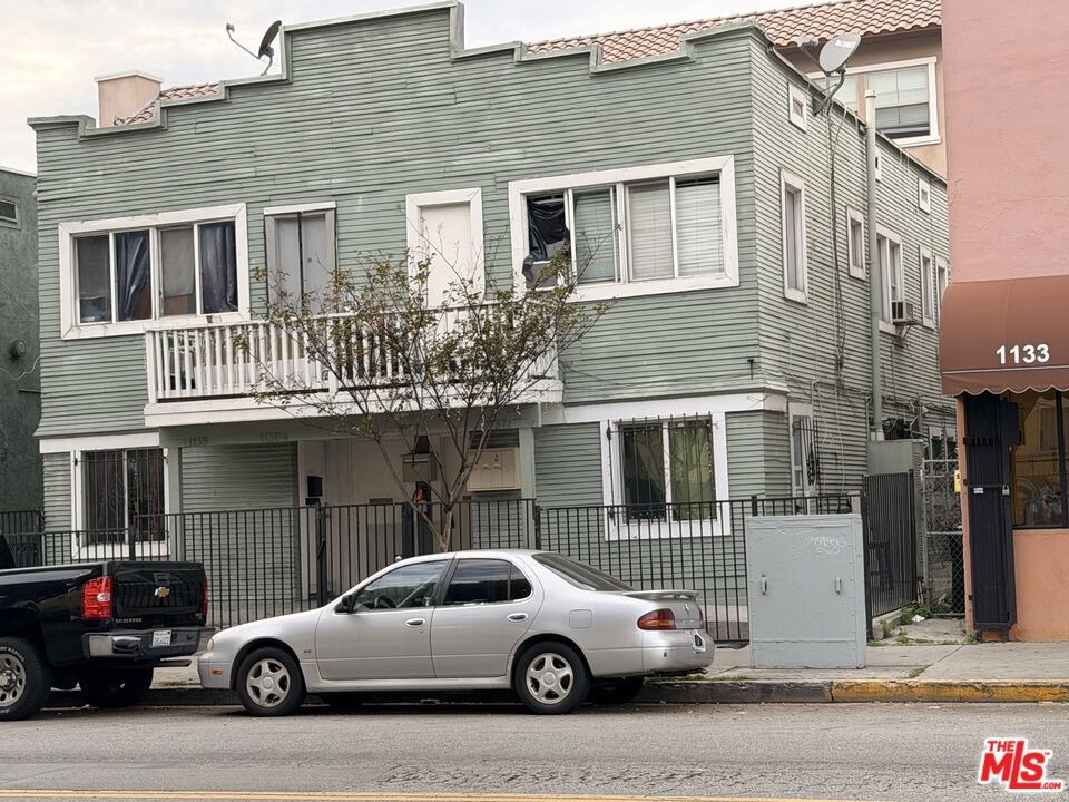 Union Ave, Los Angeles, CA 90015