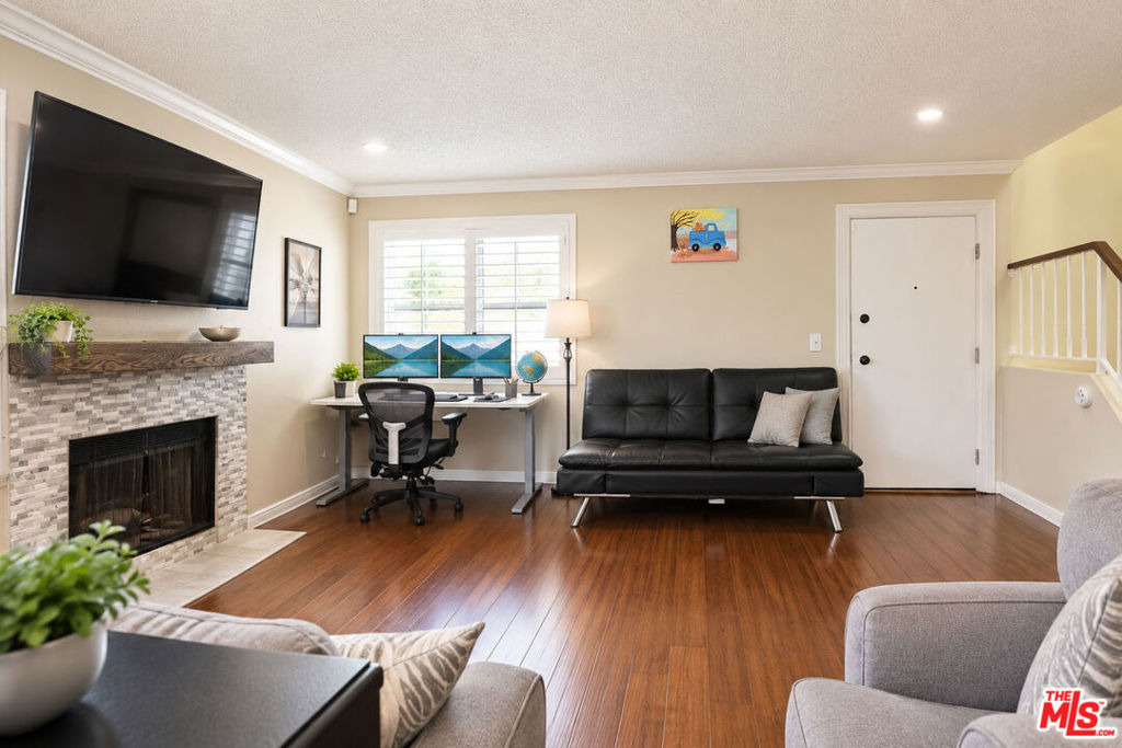 Hidaway Ave, Canyon Country, CA 91351 #1