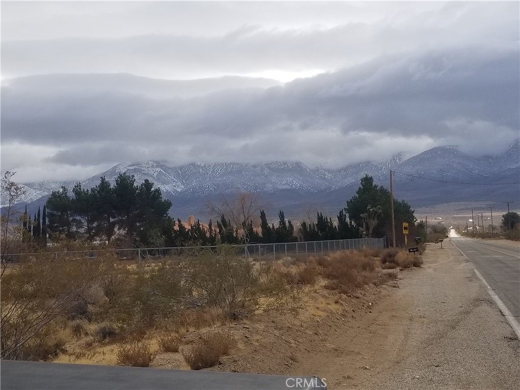 Azurite Rd, Lucerne Valley, CA 92356 #1