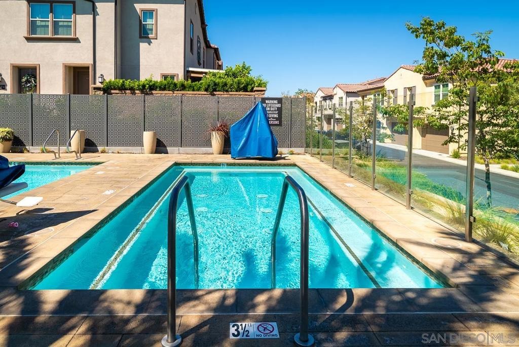 Logan Way, San Diego, CA 92129