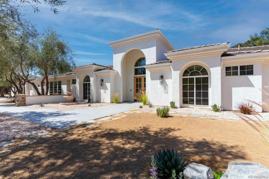 Willow Heights Rd, Fallbrook, CA 92028