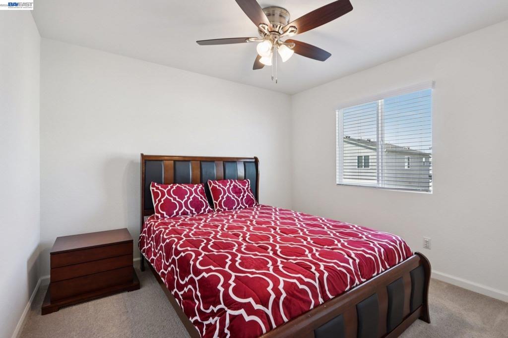 Dorona Ln, Manteca, CA 95336