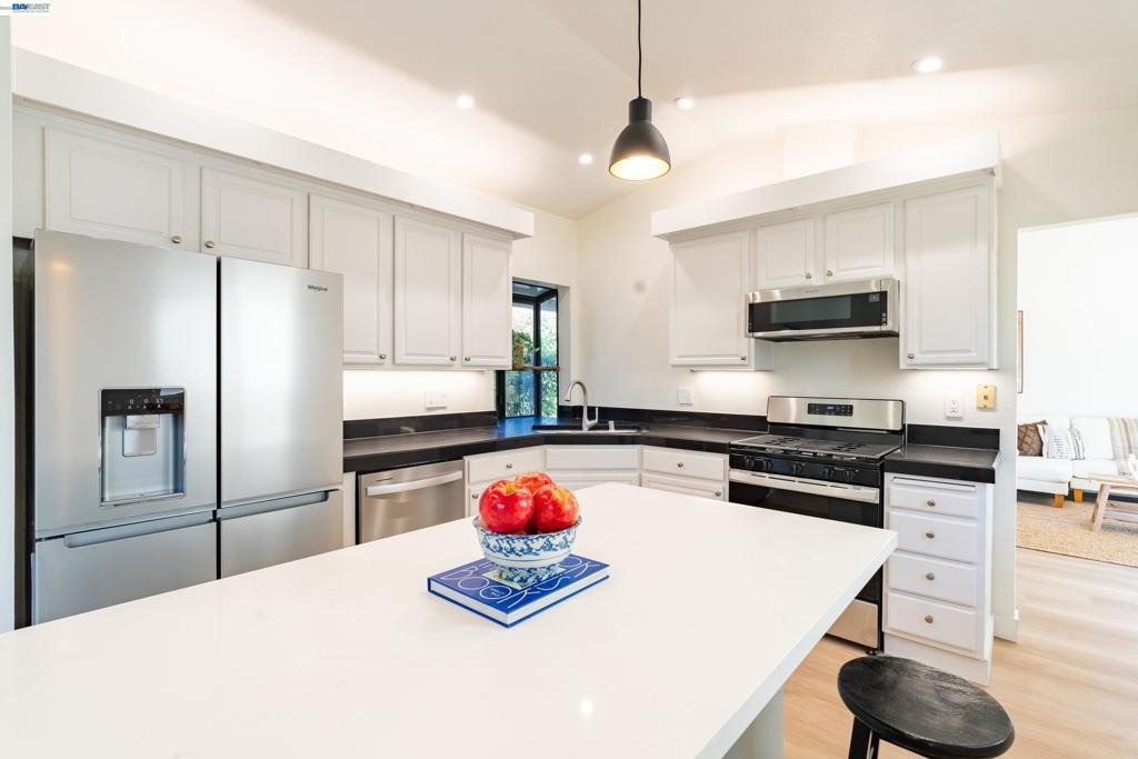 Topsail Dr, Vallejo, CA 94591 #1