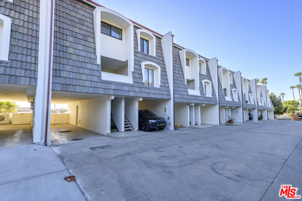 Oceanaire Ln, Malibu, CA 90265