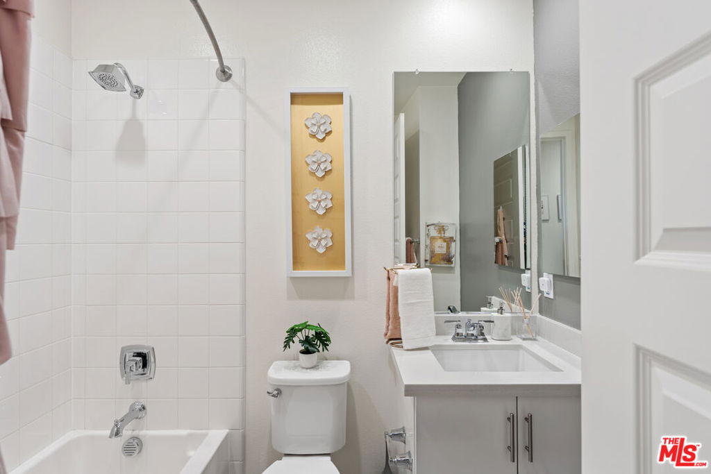 Cardigan Dr, Northridge, CA 91324 #1