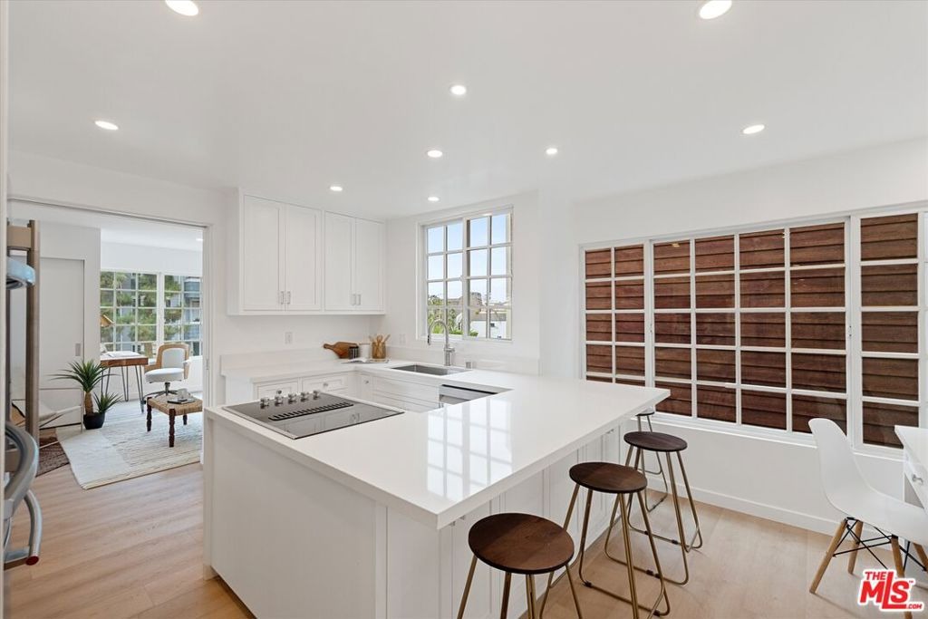 Via Dolce , Marina Del Rey, CA 90292 #1