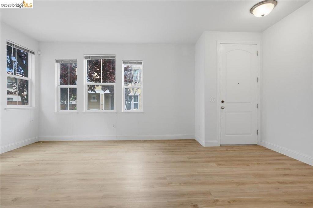 Felice Cir, Pinole, CA 94564