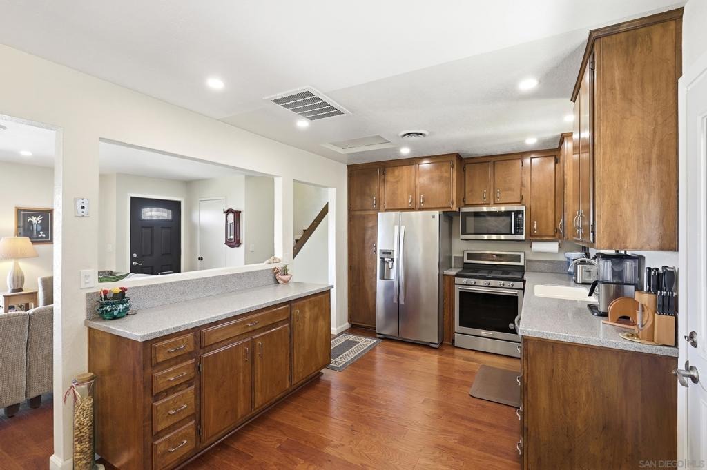 Castle Court Dr, Lakeside, CA 92040 #1