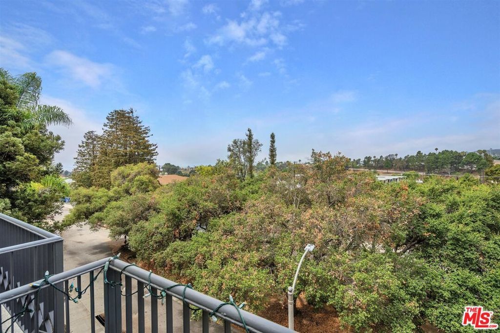 Sunset Blvd, Pacific Palisades, CA 90272 #1