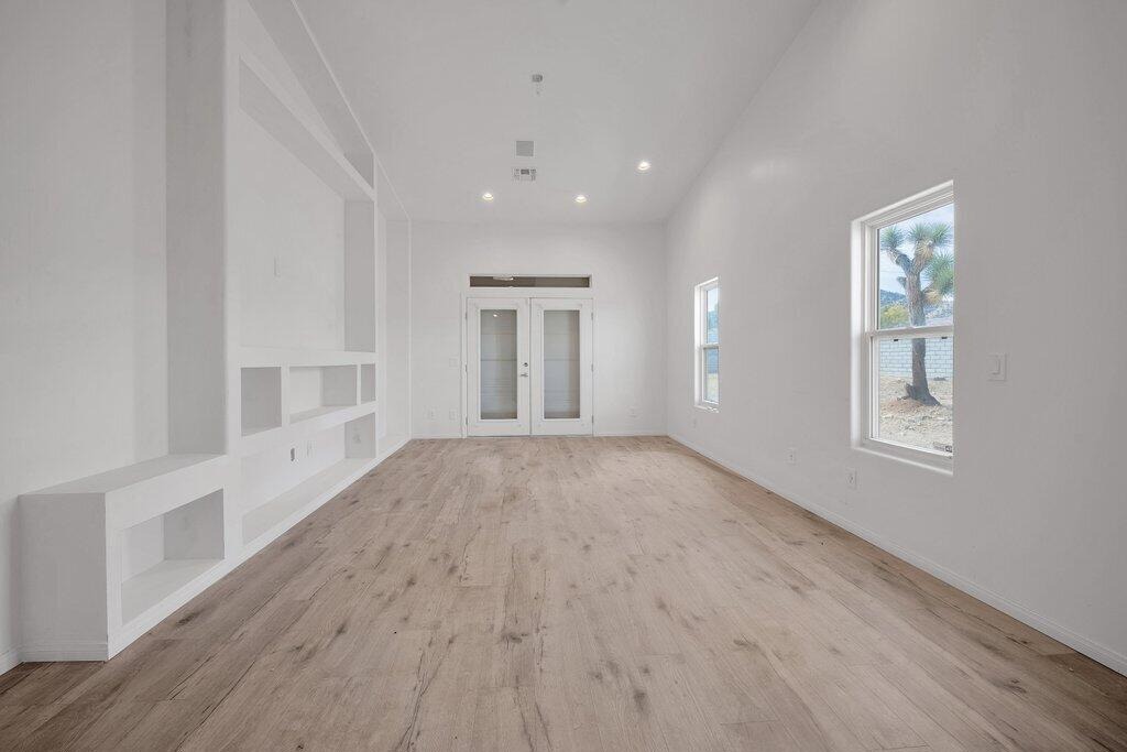Santa Barbara Dr, Yucca Valley, CA 92284 #1