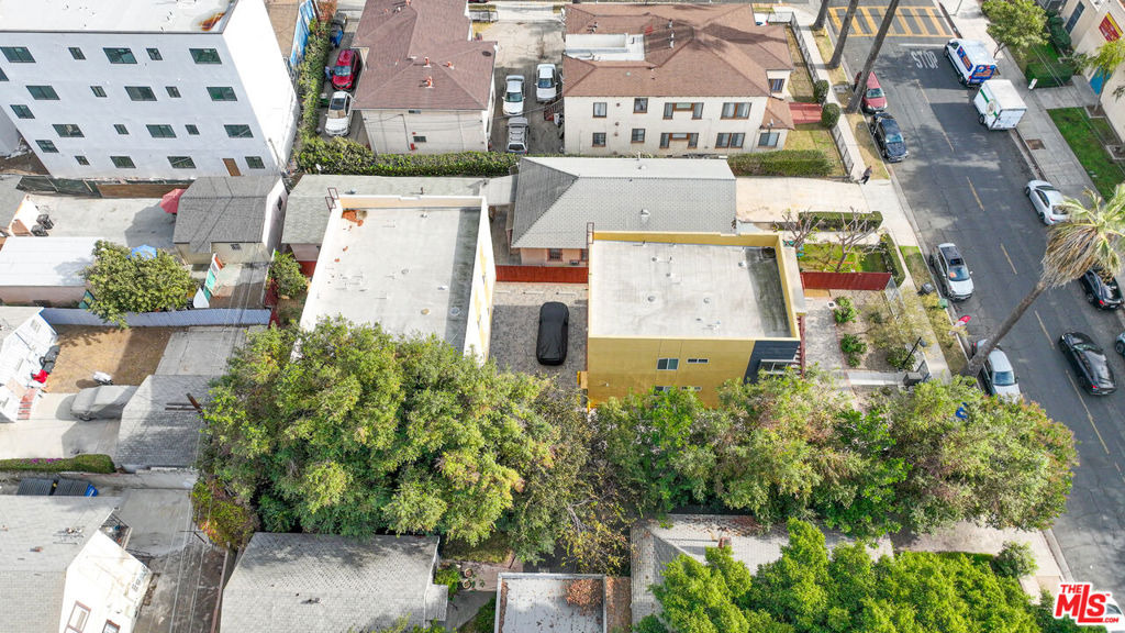 36th Pl, Los Angeles, CA 90007
