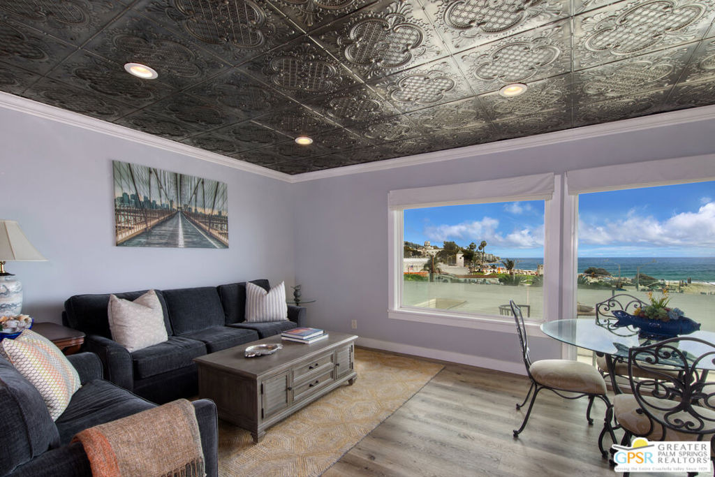 Lower Cliff Dr, Laguna Beach, CA 92651