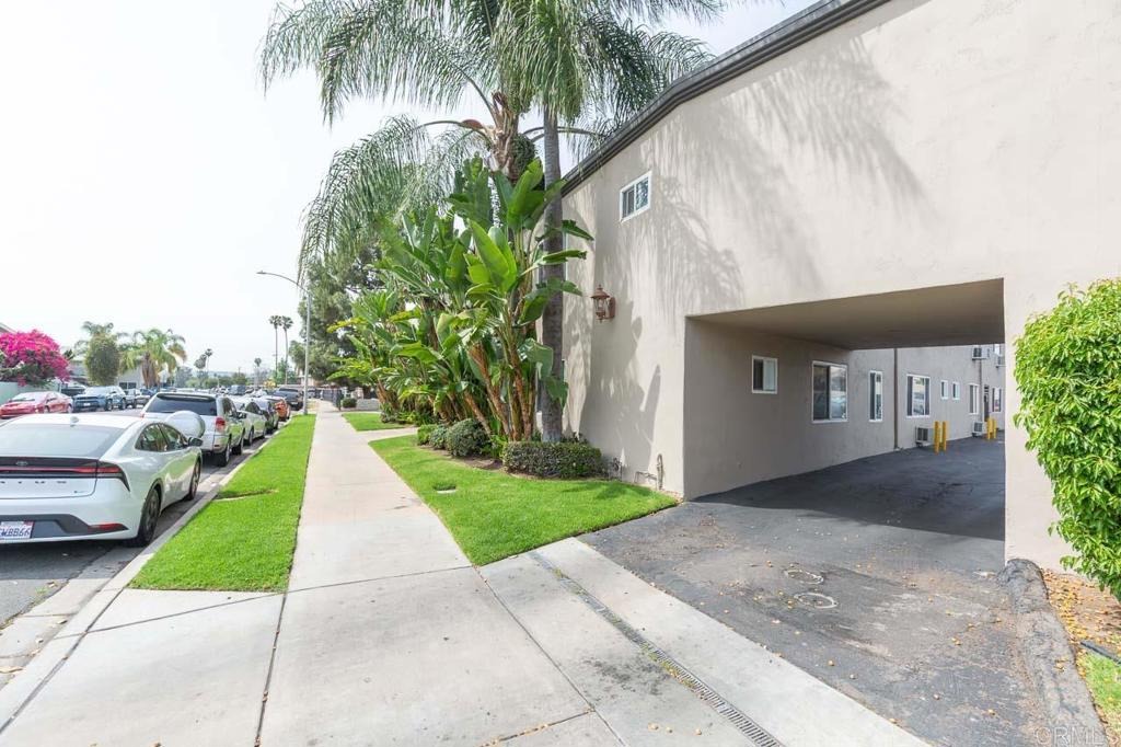 Lexington Ave, El Cajon, CA 92019