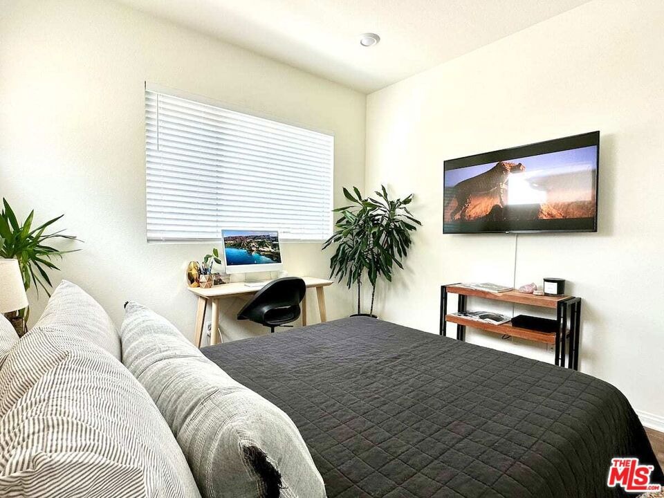 Boulderview Way, Valencia, CA 91381 #1