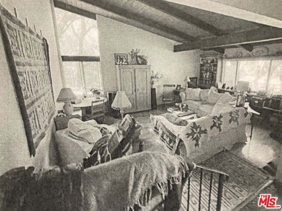 Timpangos Dr, Calabasas, CA 91302 #1